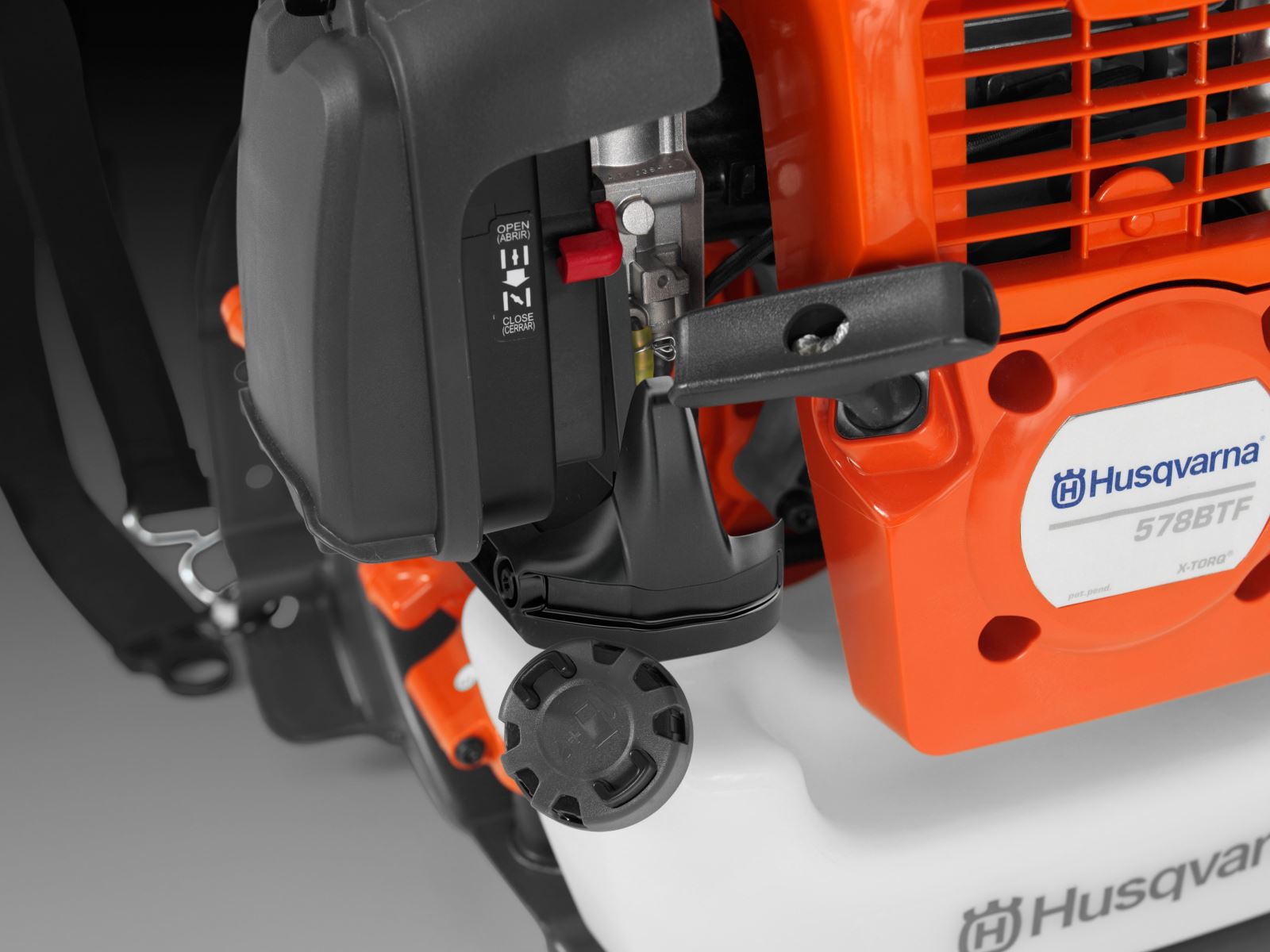 Máy thổi là chạy xăng Husqvarna 578BTF 2