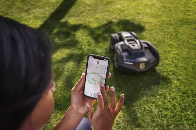 Robot cắt cỏ Husqvarna Automower 430X NERA