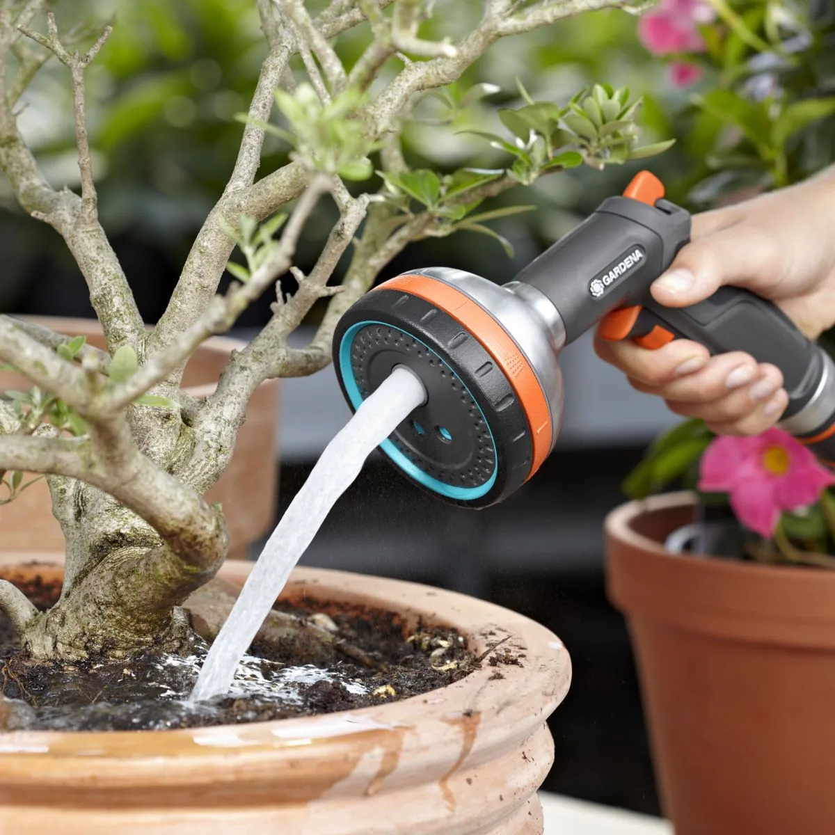Vòi phun kim loại cao cấp đa tác dụng Gardena 18317-20