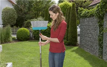 Đầu chổi quét nhà và sân rộng 32CM Gardena 03609-20