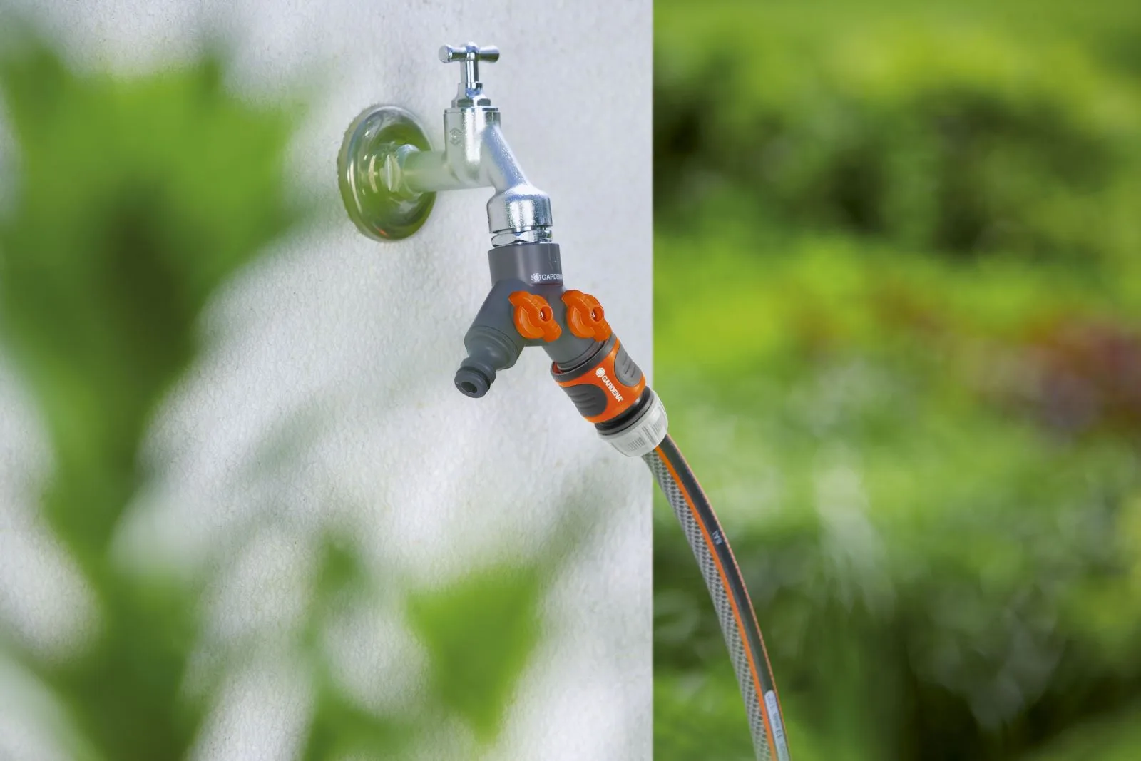 Cút nối vòi đôi Gardena 00938-20