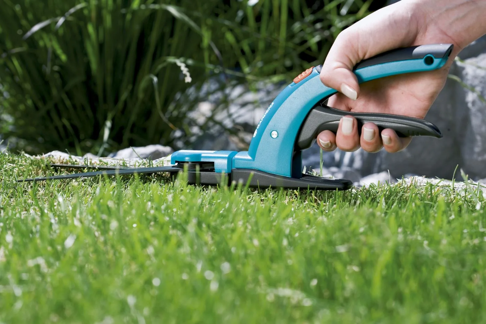 Kéo tỉa cỏ cầm tay Gardena 08733-20
