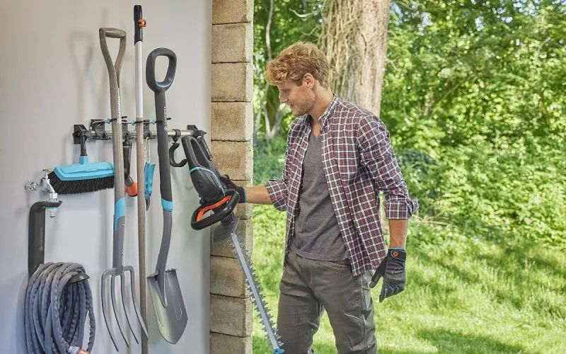 Những công cụ làm vườn thiết yếu cho người mới bắt đầu (Phần 1)