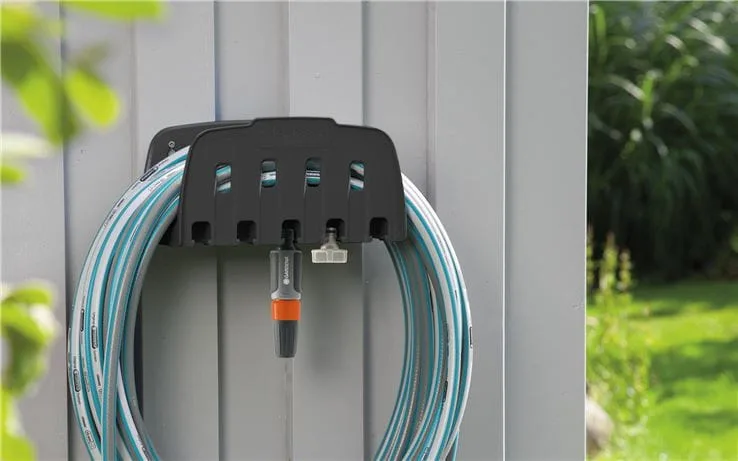 Giá nhựa cuốn dây treo tường Gardena 00241-20