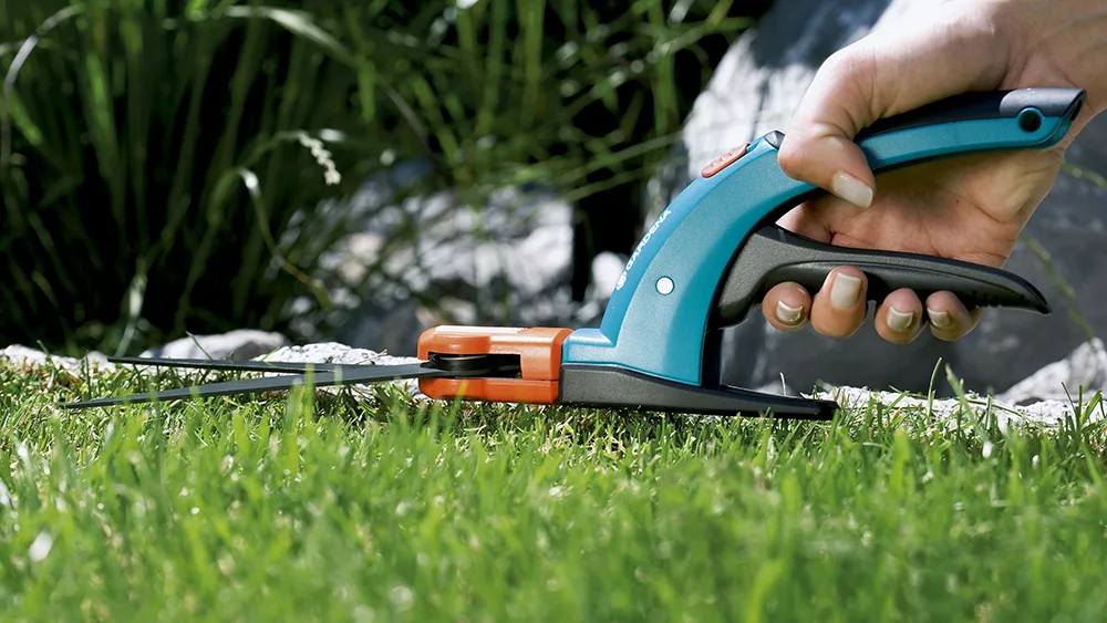 Kéo tỉa cỏ cầm tay xoay lưỡi 360 độ 08734-20