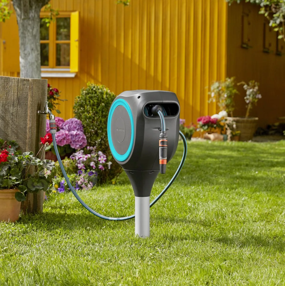 Bộ dây rút tự động 15 mét chân cắm đất Gardena 18604-20 - Ảnh 3